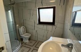 Apartament 3 camere, 100mp, situat pe 2 niveluri, zona Radauti