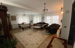 Casa individuala 4 camere, 230mp, oras Siret