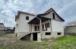 Casă de vânzare 367mp - în Fălticeni