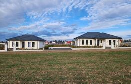 Casa Individuala , Suprafata utila 84/ 119 mp, Teren 500mp, Plopeni