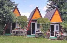 Cabana Poiana Stampei + 3 căsuțe A frame + 6060 mp teren intravilan + extravilan