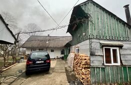 Casa individuala 2 camere, 600 mp- Radauti