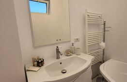 Oportunitate! Casa nemteasca cu curte comuna, zona centrala Radauti