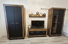 Oportunitate! Casa nemteasca cu curte comuna, zona centrala Radauti