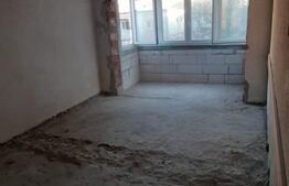 Apartament 4 camere la rosu Radauti