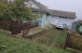 Casa batraneasca Meresti,3400mp teren