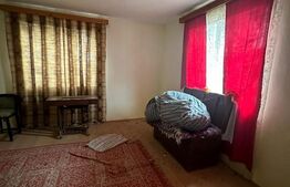 Casa Batraneasca, 5400 mp teren, zona Fratauti vechi, Radauti