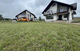 Casa moderna cu elemente traditionale , 306 mp utili , 2500 mp teren , Moara 