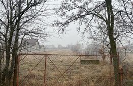 Casa demolabila, teren 2100mp , potential de dezvoltare! Radauti