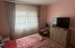 Apartament 3 camere, 68 mp utili, zona Obcini