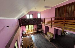 Casa , 330 mp si 1300mp teren, zona Plopeni