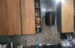 Apartament 3 camere parter,55mp, zona ultracentrala, oras Siret