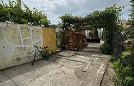 Oportunitate!! Cladire cu destinatie multipla , centru Radauti! Pret negociabil!