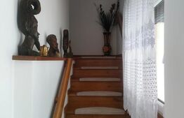 Casa cu 8 camere ,mobilata si utilata zona Marginea, Radauti