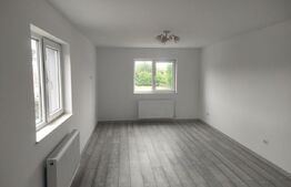 Casa tip duplex, 120 mp, zona Radauti