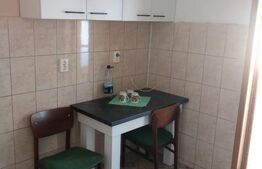 Apartament 3 camere, decomandat, 65 mp, zona Obcini