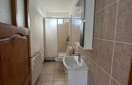 Casa  cu teren , zona Siret