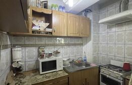 Garsonieră de vânzare, mobilată, etaj 2 - zona Burdujeni 