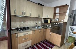 Apartament 2 camere ,etaj 1, zona Horea, Radauti
