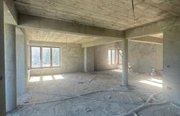 Constructie pretabila investitie , la rosu, Radauti