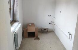 Casa cu anexa, 2000mp, Dorohoi