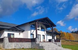 Oportunitate!!!Casa de vacanta, 264mp,zona Dorna Candrenilor(500m de Centru SPA)