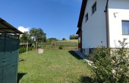 Casa/pensiune/casa de vacanta, 230 mp Cacica!