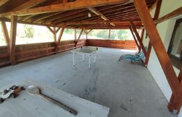 Casa/pensiune/casa de vacanta, 230 mp Cacica!