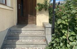 Casă de vânzare în Gura Humorului, zonă centrală 