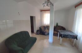 Pensiune 12 camere, 1500 mp teren, Sucevita