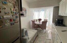 Apartament 3 camere, 80mp, etaj 3, zona centrala 