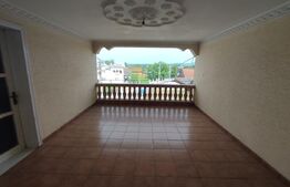 Casa premium central Iaslovat, 300 mp