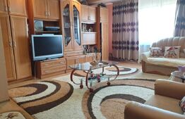 Apartament 3 camere, 82mp, etaj intermediar, zona Piață Burdujeni