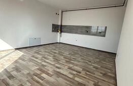 Apartament 3 camere, etaj intermediar, bloc nou,  Radauti