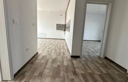 Apartament 3 camere, etaj intermediar, bloc nou,  Radauti