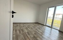 Apartament 3 camere, etaj intermediar, bloc nou,  Radauti
