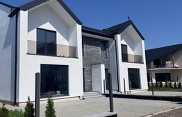 Ansamblu de duplexuri moderne, 160 mp , Radauti