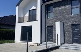 Ansamblu de duplexuri moderne, 160 mp , Radauti