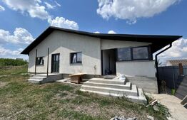 Casa parter , 130mp utili , 410 teren , zona Ipotesti