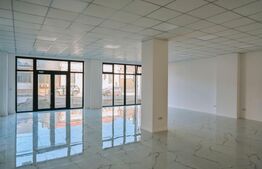 Inchiriere/vanzare spatiu comercial, central Rădăuți
