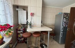 Apartament 3 camere, decomandat, 71 mp, cartier Zamca