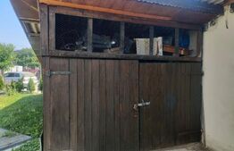 Apartament 2 camere, central, etaj intermediar ,Putna