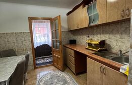 Apartament , doua camere, Siret
