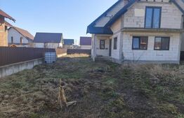 Casa semifinisata, 4 camere, 170mp, 500mp teren, Radauti