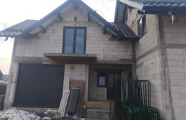 Casa semifinisata, 4 camere, 170mp, 500mp teren, Radauti