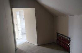 Casa semifinisata, 4 camere, 170mp, 500mp teren, Radauti