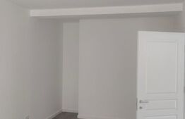 Apartament 3 camere, etaj intermediar, Radauti