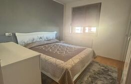 Apartament 2 camere, etaj intermediar, zona Liceu Petru Rares
