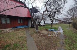 Casă Central în Radauți, teren 1500 mp