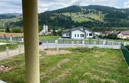 Vânzare casă la roșu Vatra Dornei